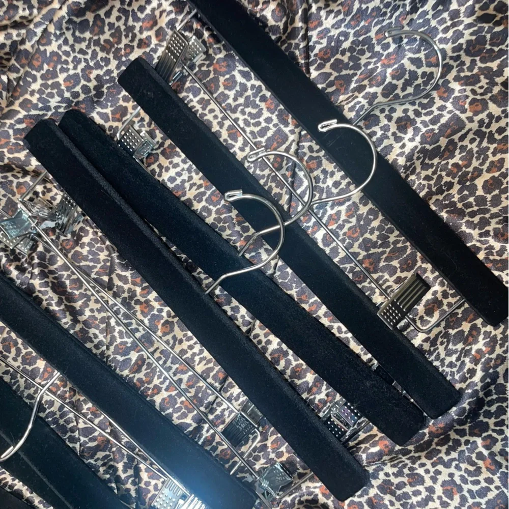 10 Crushed Velvet Black and Silver Pant Hangers
